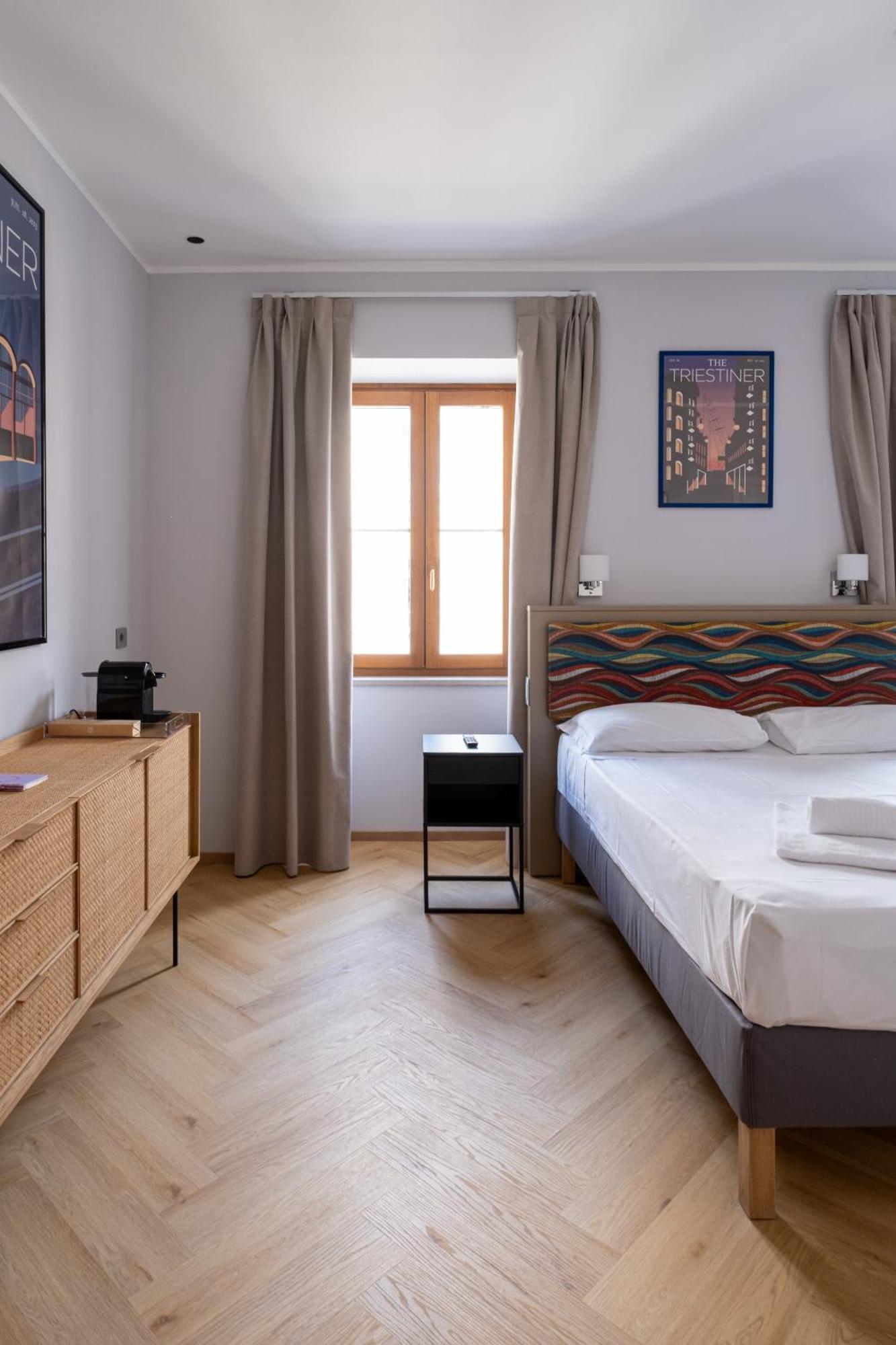 23 Suites Terst Exteriér fotografie