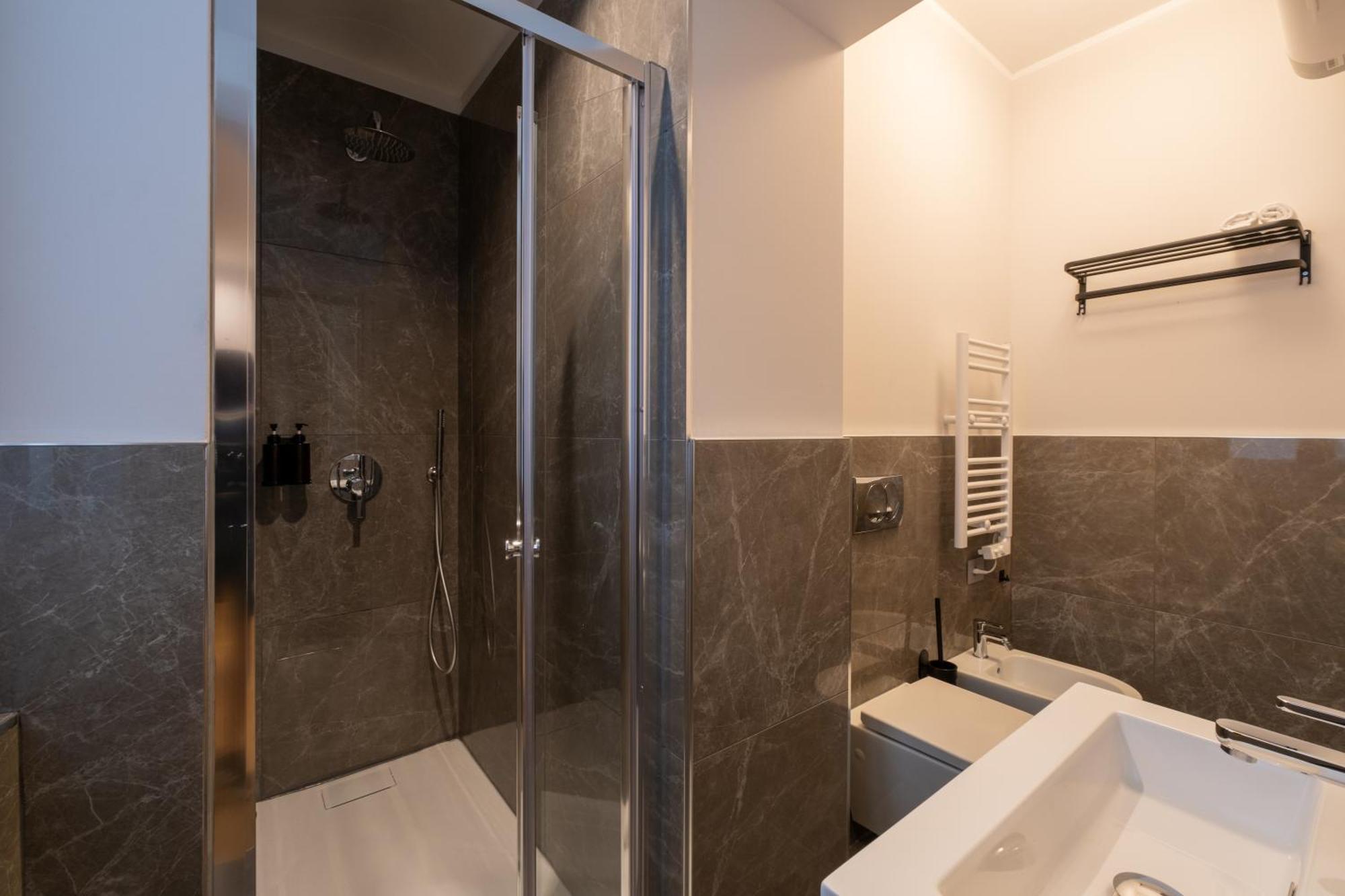 23 Suites Terst Exteriér fotografie