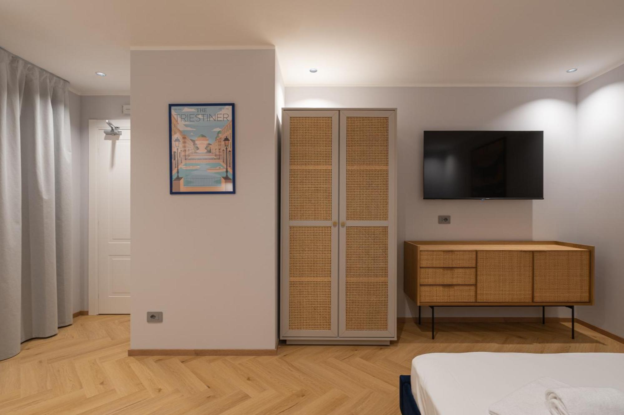 23 Suites Terst Exteriér fotografie