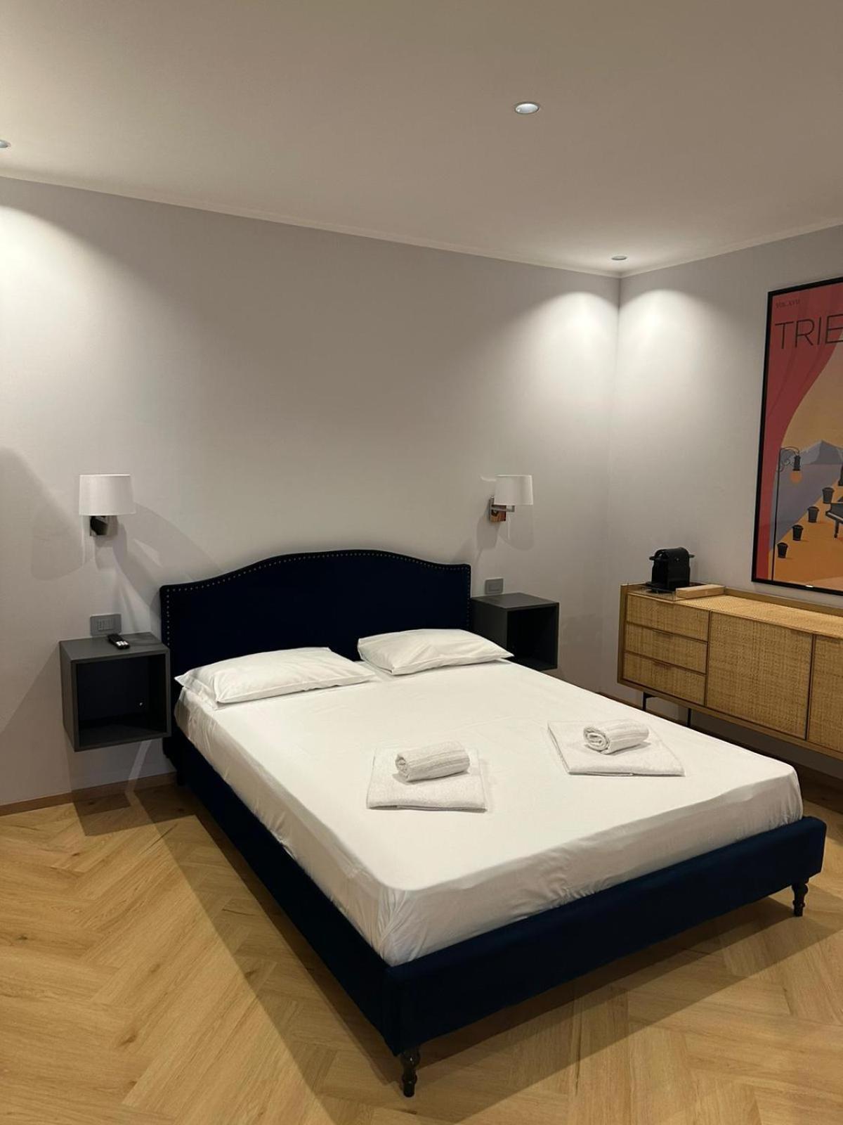 23 Suites Terst Exteriér fotografie