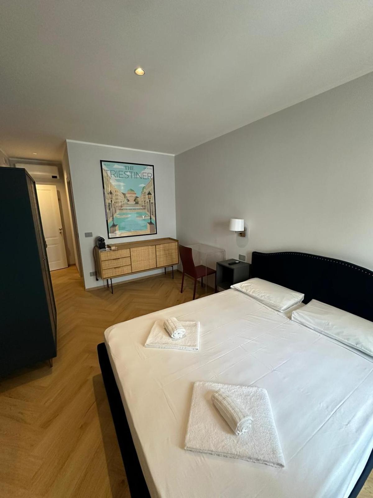 23 Suites Terst Exteriér fotografie